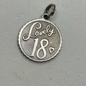 Vtg 925 Sterling Silver Lovely 18 Eighteen Birthday Charm / Pendant